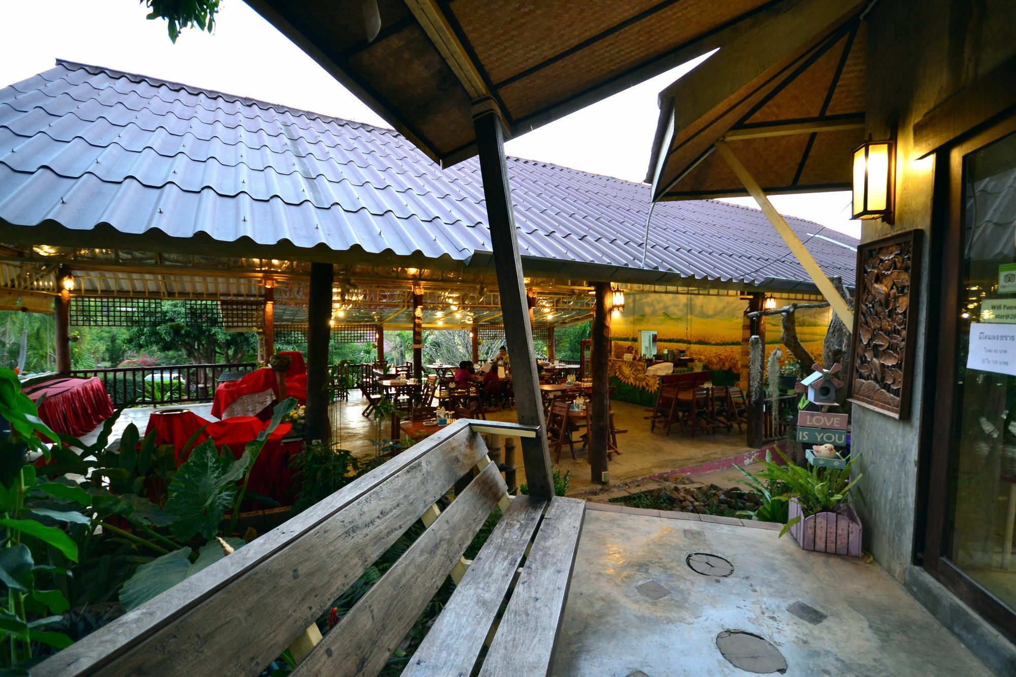 Touch Star Resort - Doi Inthanon Csomthong Kültér fotó