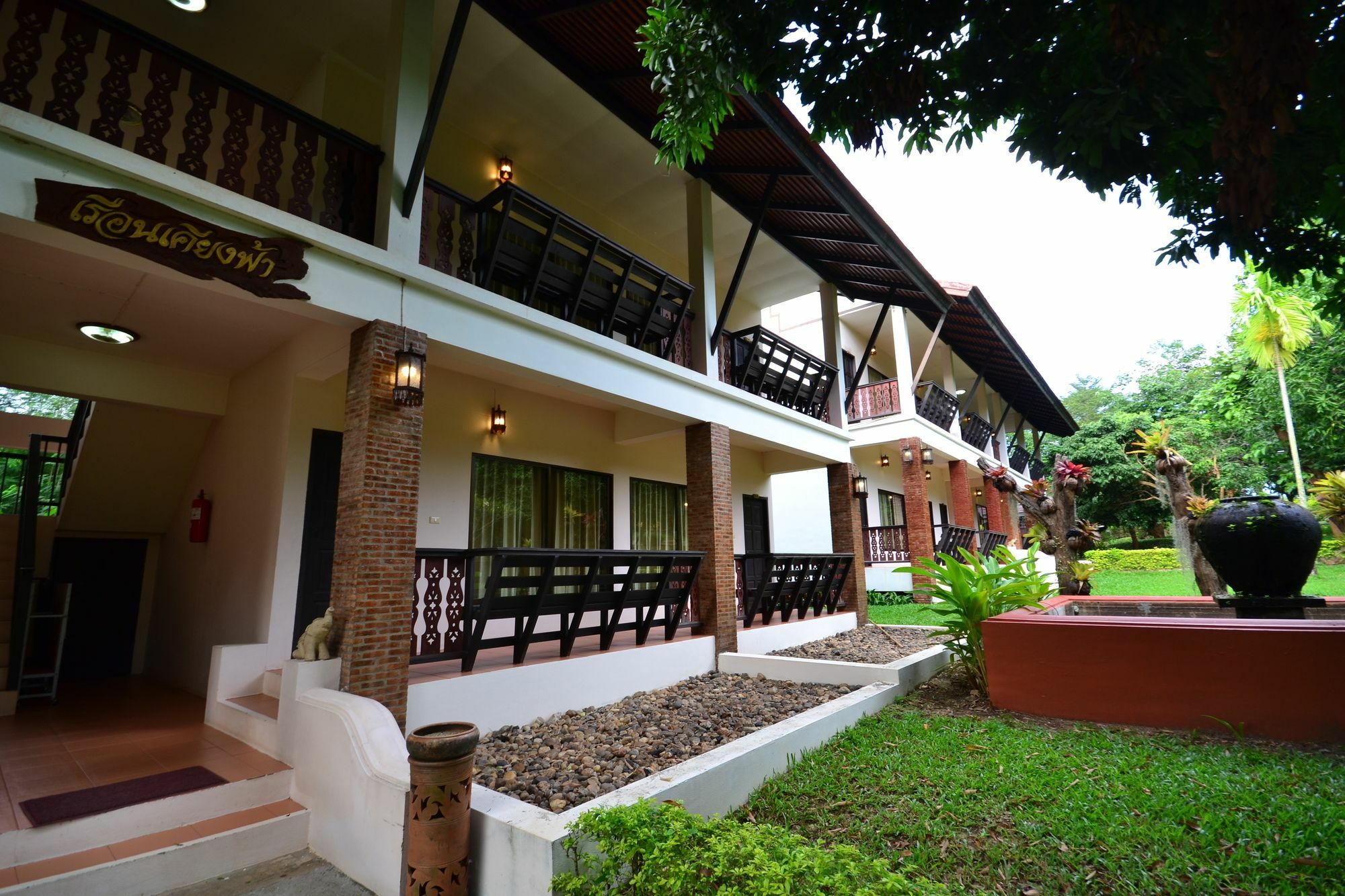 Touch Star Resort - Doi Inthanon Csomthong Kültér fotó